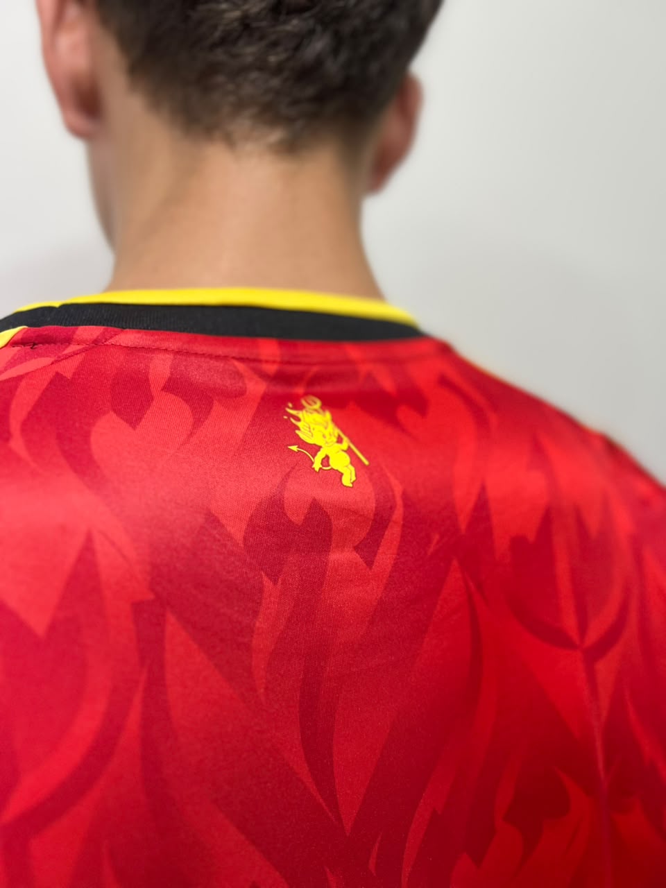 Camisa Seleção Bélgica Vermelha - Nova - outro ângulo